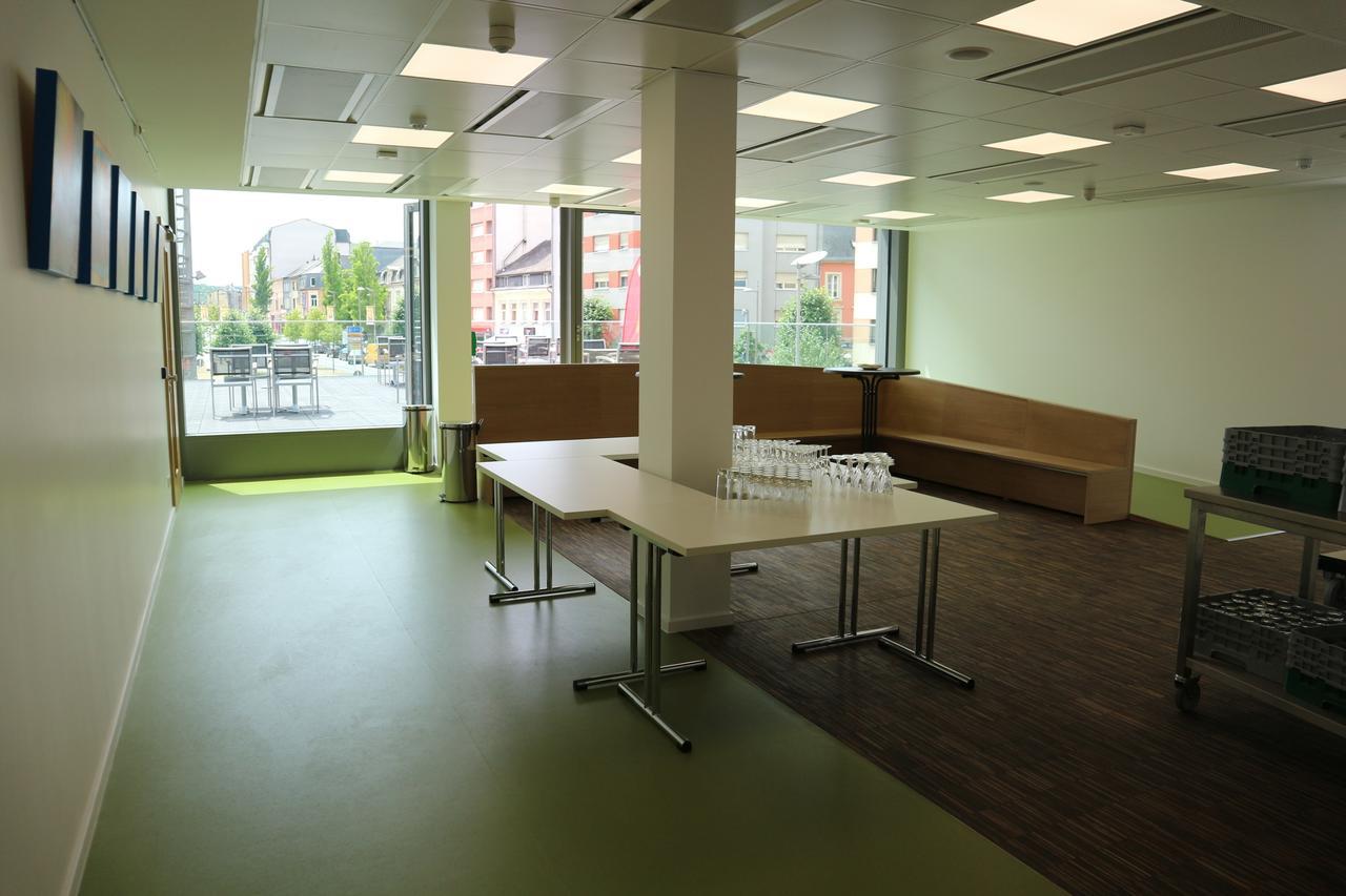 Youth Hostel Esch/Alzette ภายนอก รูปภาพ